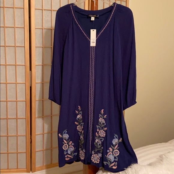 Blue Rain Dresses & Skirts - NWT - beautiful embroidered shift dress